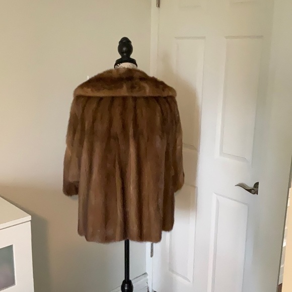 Vintage Fur  Jacket - Picture 2 of 4